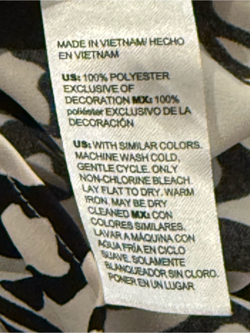 Chicos Black & White Printed Bell-Sleeve Top - chic - Picture 3 of 5